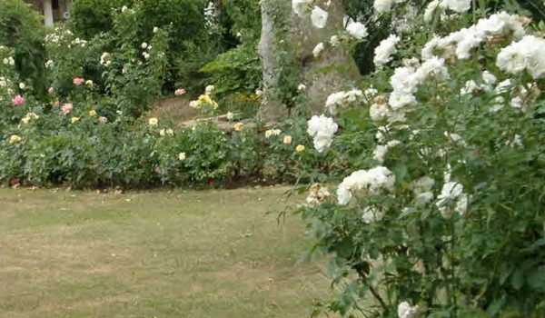 Earls-Court-Square-Garden2